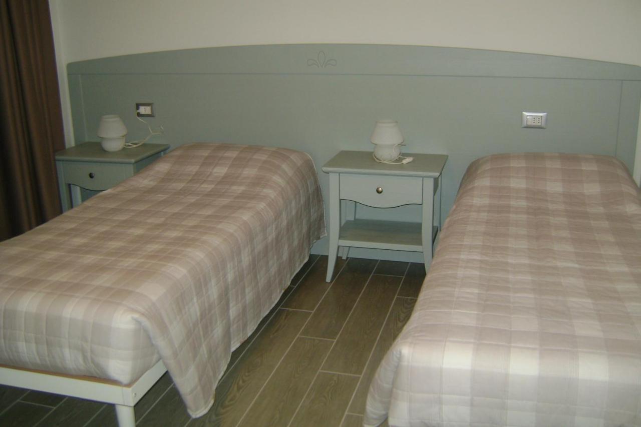 Affittacamere Rubino Guest House Ponte nellʼAlpi Dış mekan fotoğraf