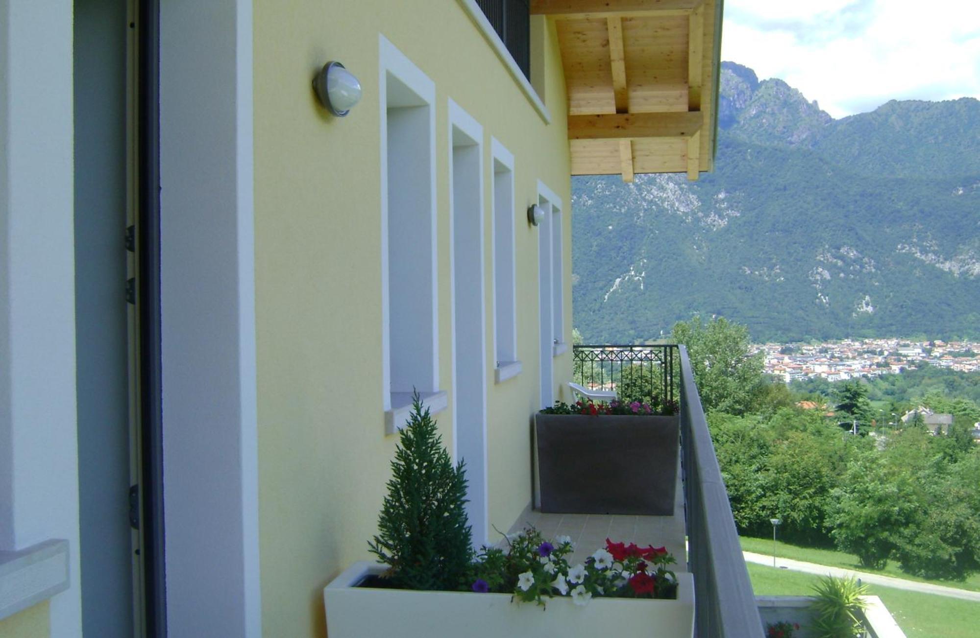 Affittacamere Rubino Guest House Ponte nellʼAlpi Dış mekan fotoğraf