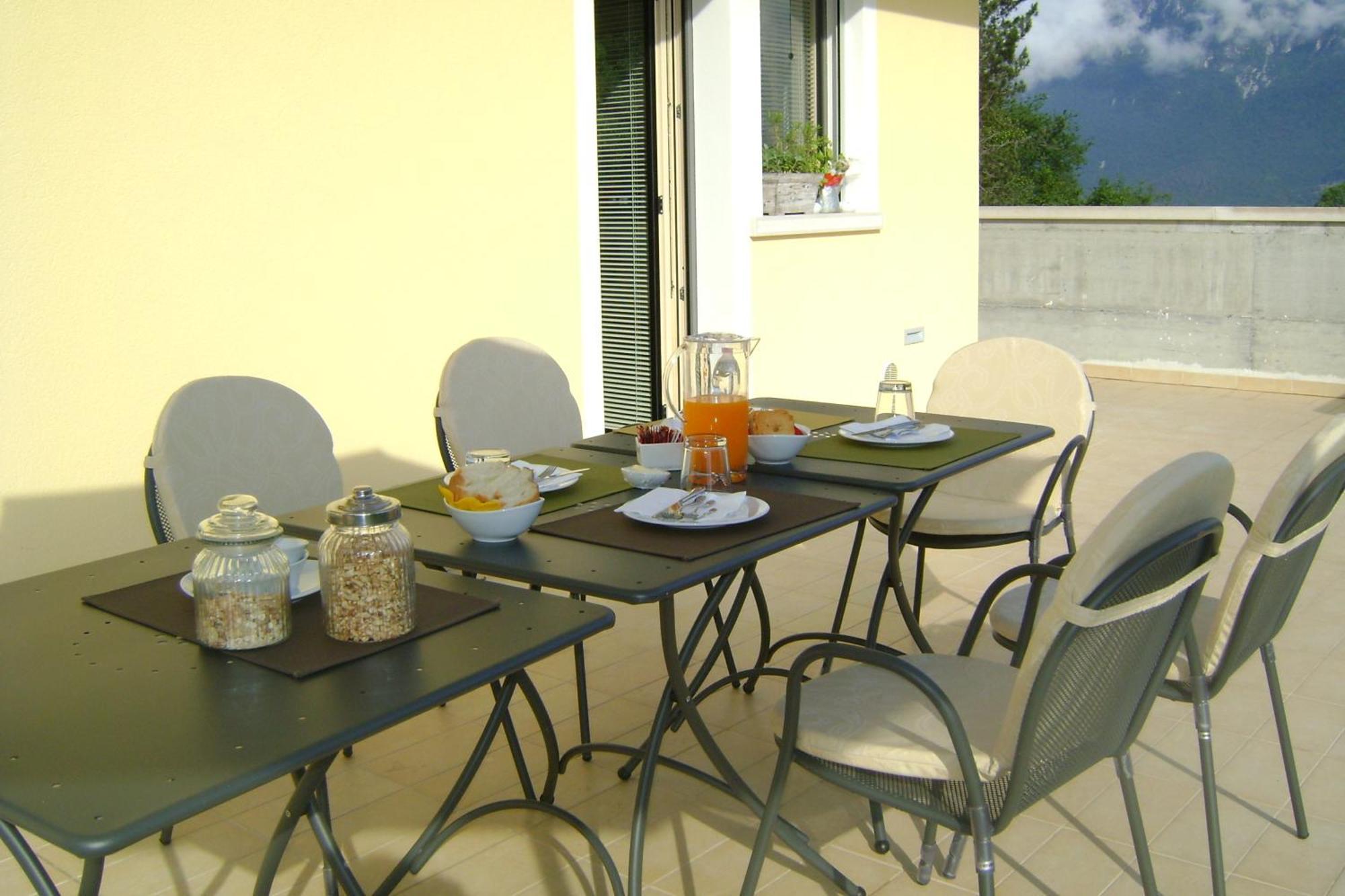 Affittacamere Rubino Guest House Ponte nellʼAlpi Dış mekan fotoğraf