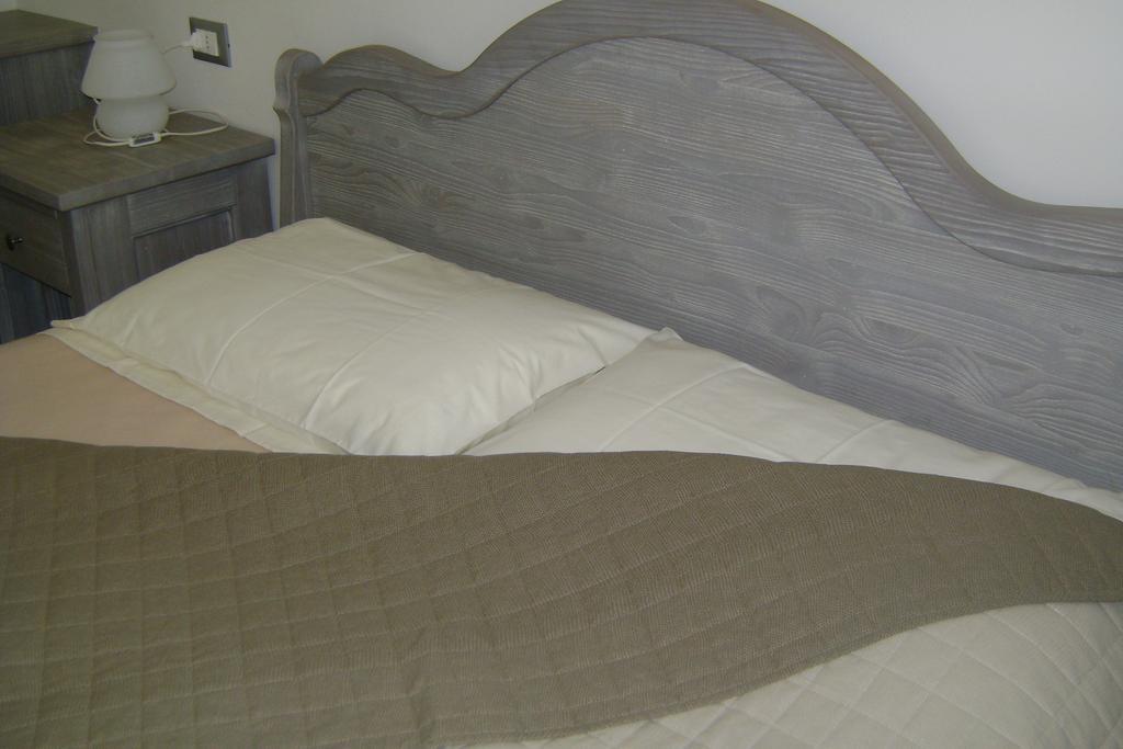 Affittacamere Rubino Guest House Ponte nellʼAlpi Dış mekan fotoğraf