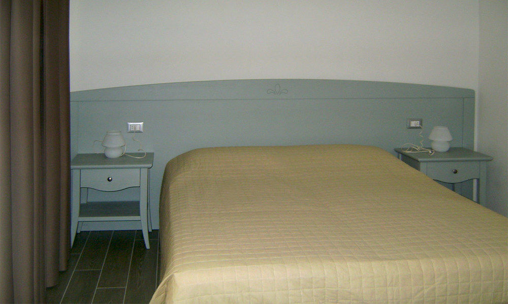 Affittacamere Rubino Guest House Ponte nellʼAlpi Dış mekan fotoğraf