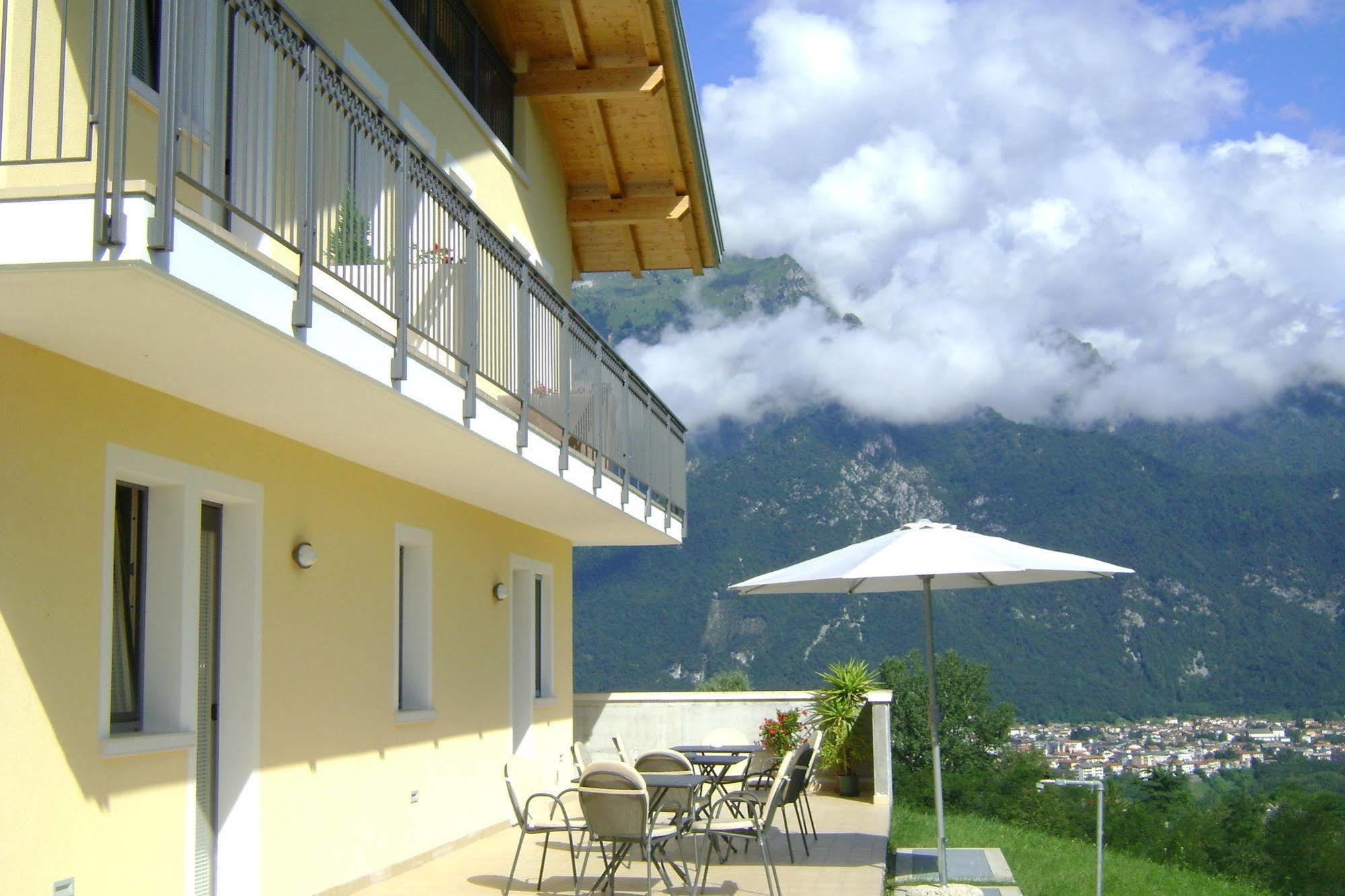 Affittacamere Rubino Guest House Ponte nellʼAlpi Dış mekan fotoğraf