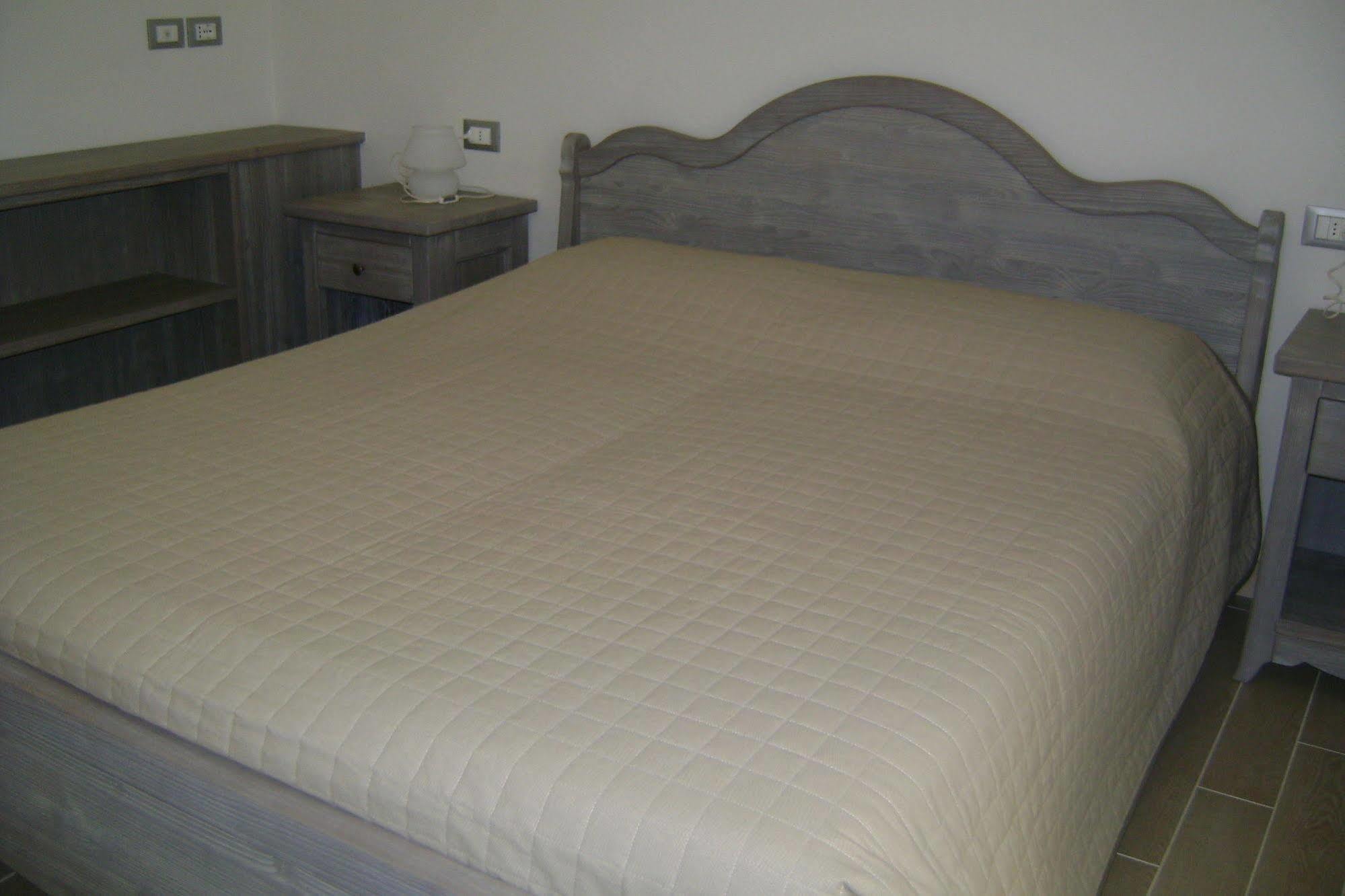 Affittacamere Rubino Guest House Ponte nellʼAlpi Dış mekan fotoğraf