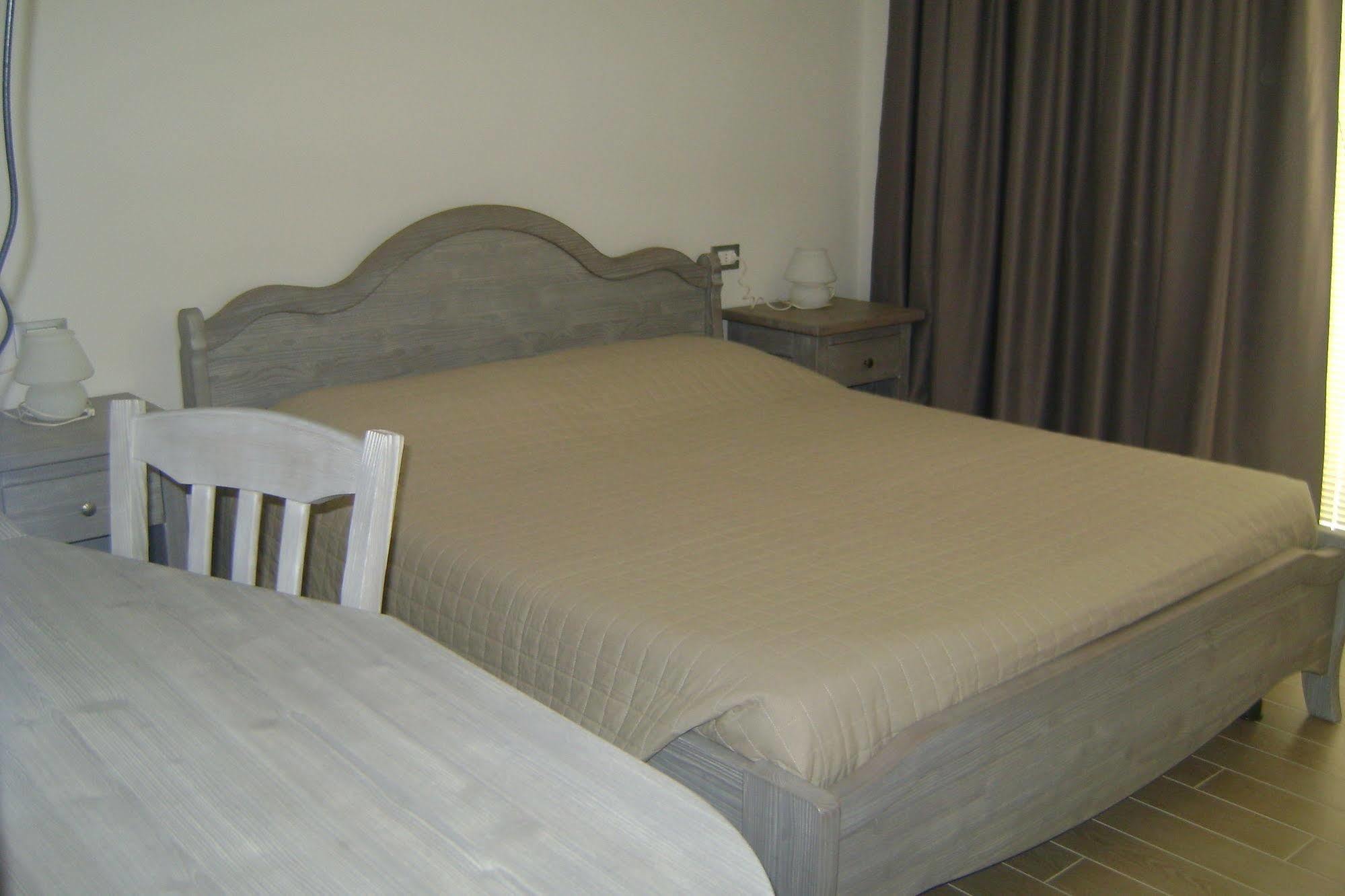 Affittacamere Rubino Guest House Ponte nellʼAlpi Dış mekan fotoğraf